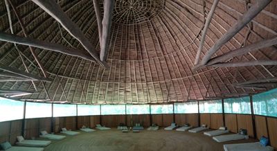 Inside the maloka on the grounds of El Centro Inka Meraya.