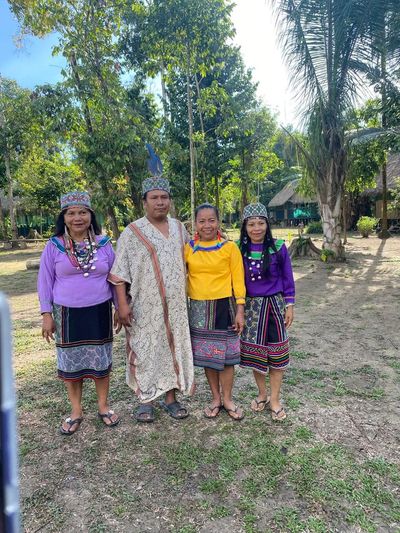 The Shipibo hosts on the grounds of El Centro Inka Meraya.